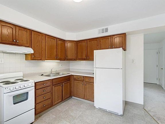 2nd image of 11260 Liana Ln