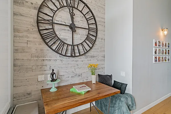 Sold by Nest Seekers International | media 32