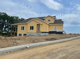 6678 Church Hl, Deforest, WI 53532