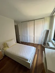 Sold by Hauseit LLC