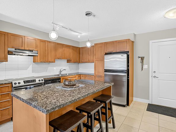 3rd image of 19673 Meadow Gardens Way #234