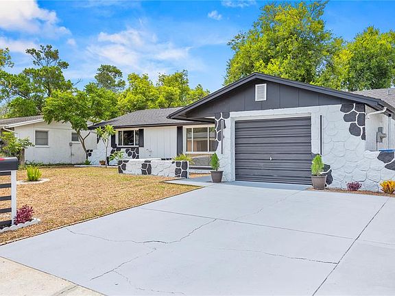 3rd image of 6820 EL CAMINO PALOMA STREET
