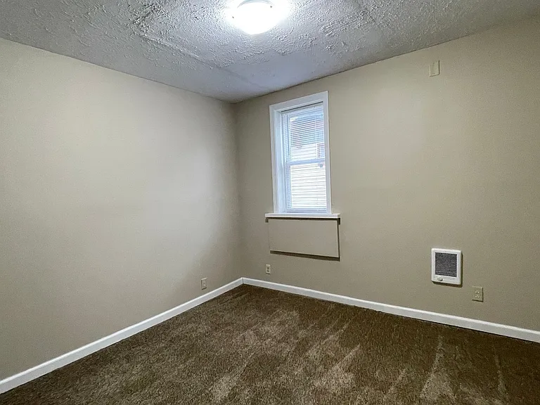 111 E Front St #1 — Photo 10