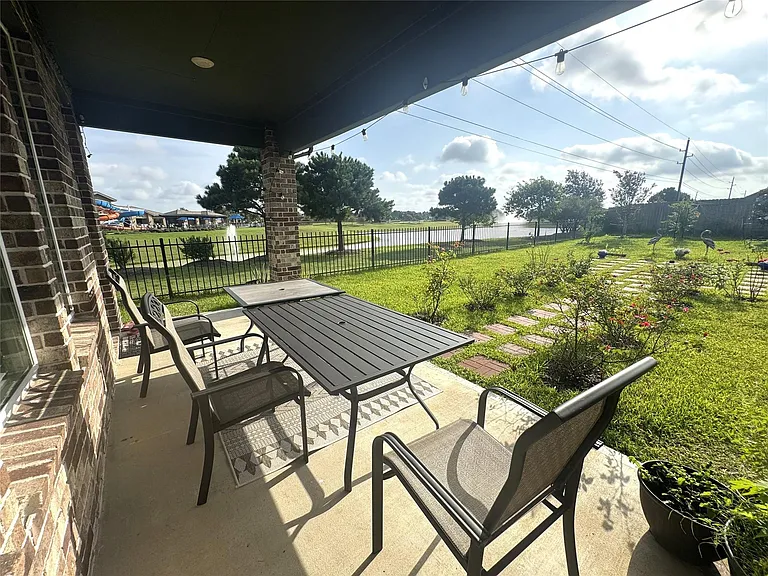 3803 Ryans Rock Ct — Photo 34