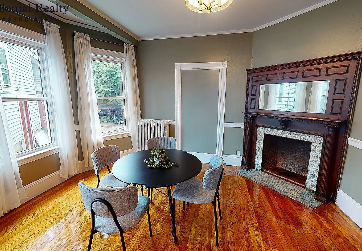 6 bed, 2.0 bath, 1600 sqft, $5,350 — Photo 1