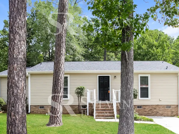 553 Parlock Rd, Irmo, SC 29063