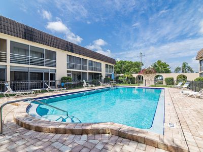 342 Southwind Dr APT 222, North Palm Beach, FL, 33408