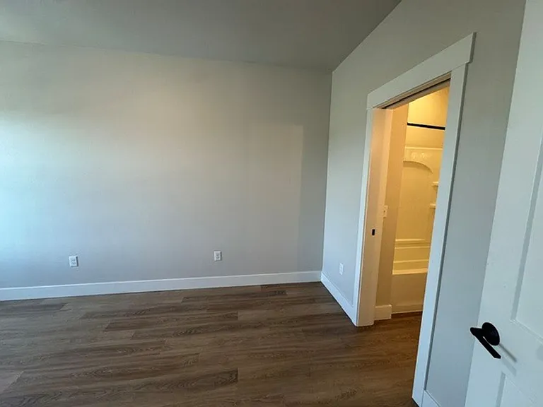 1625 Annafeld Pkwy E — Photo 17