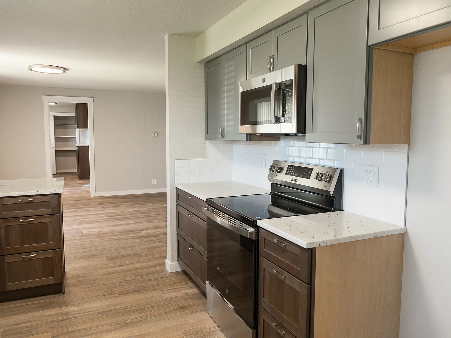 1366 Arata Way - 1 — Photo 3