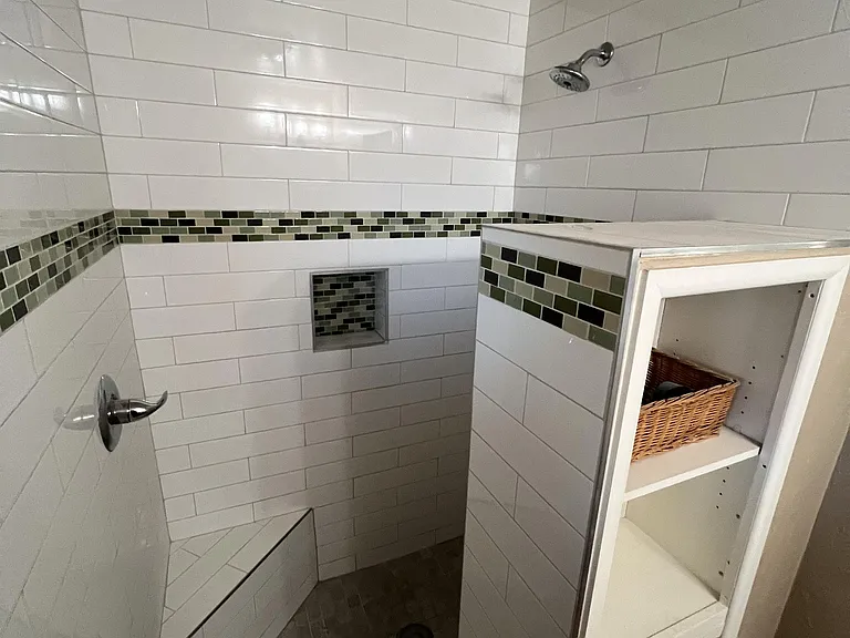 3347 E Seneca St #3 — Photo 7
