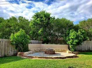 523 Savory Ln, Crosby, TX 77532