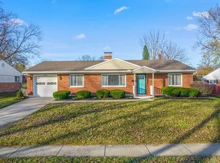 1013 Hollendale Dr, Kettering, OH 45429