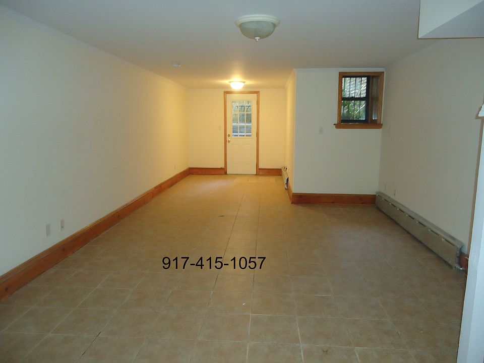 2nd image of 440 11th St