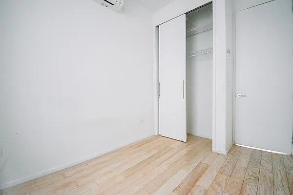 Rented by Skyward | media 28