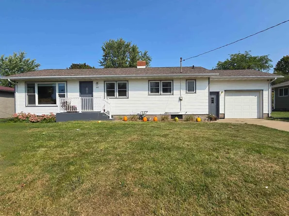 242 Dodgeville Street, Highland, WI 53543