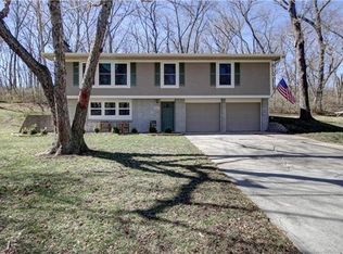 600 N Forest Ave, Liberty, MO 64068