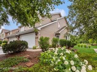1079 Mattande Ln, Naperville, IL 60540