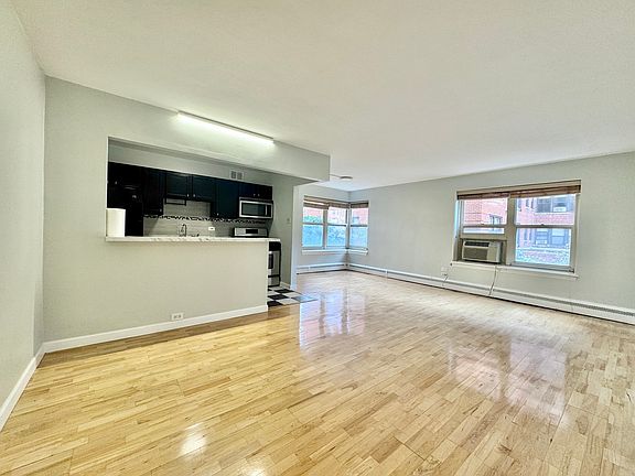 5th image of 4920 N Marine Dr #S208