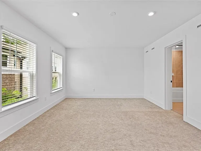 3381 Macaiva Aly — Photo 28