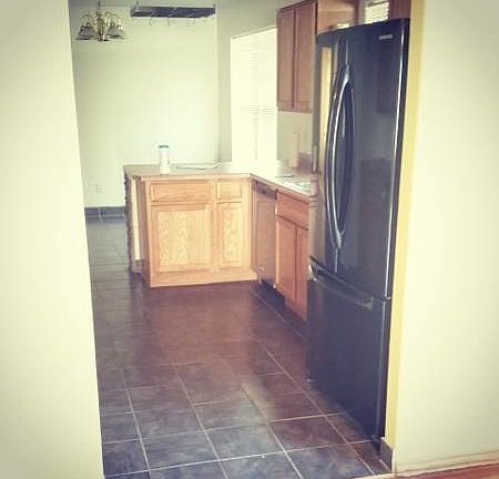 5th image of 8108 Bluffs Edge Pl NW