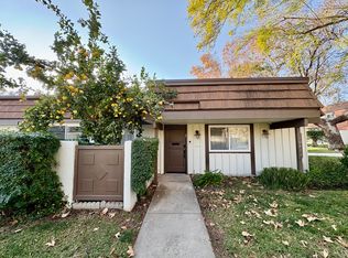 10426 Larwin Ave, Chatsworth, CA 91311