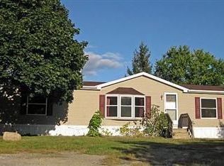 5997 Fairlane Dr, Grass Lake, MI 49240