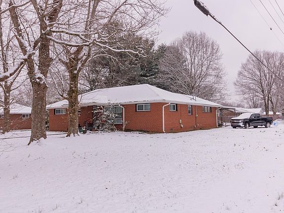 5th image of 802 Minerva Dr