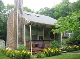48 Tug Hollow Rd, Richmond, RI 02892