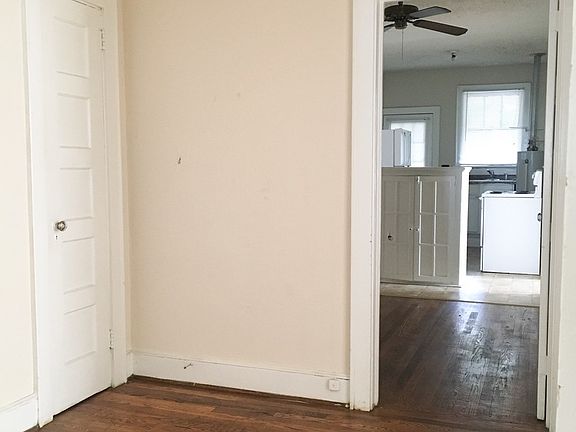 3rd image of 312-314 S Harden St