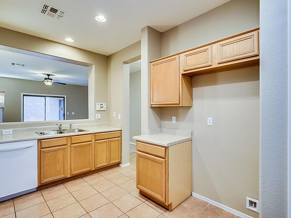 3rd image of 2729 E Jasper Dr
