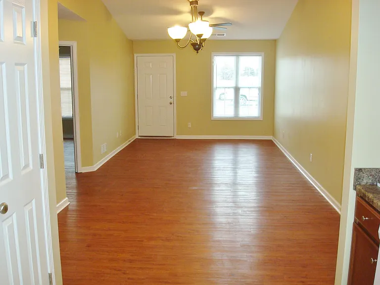 W Wind Dr — Photo 4