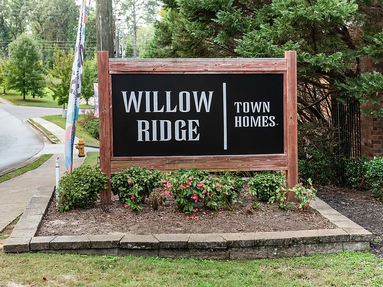 Willow Ridge Apartments — Photo 23