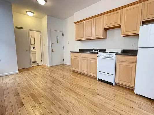 Rented by Best Apartments North Inc | media 15