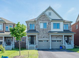 11 Kester Ct, East Gwillimbury, ON L9N 0P3