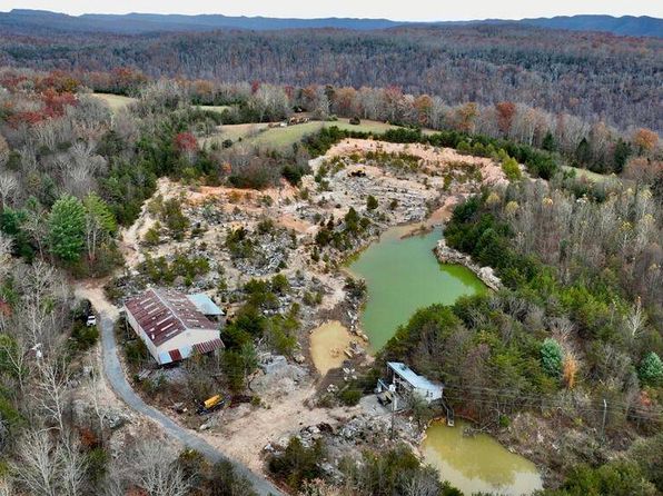 250 Mountain Stone Ln, Alderson, WV 24910