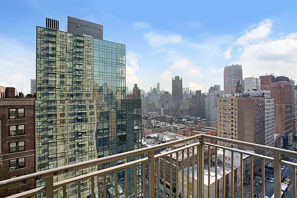 Sold by Corcoran | media 16