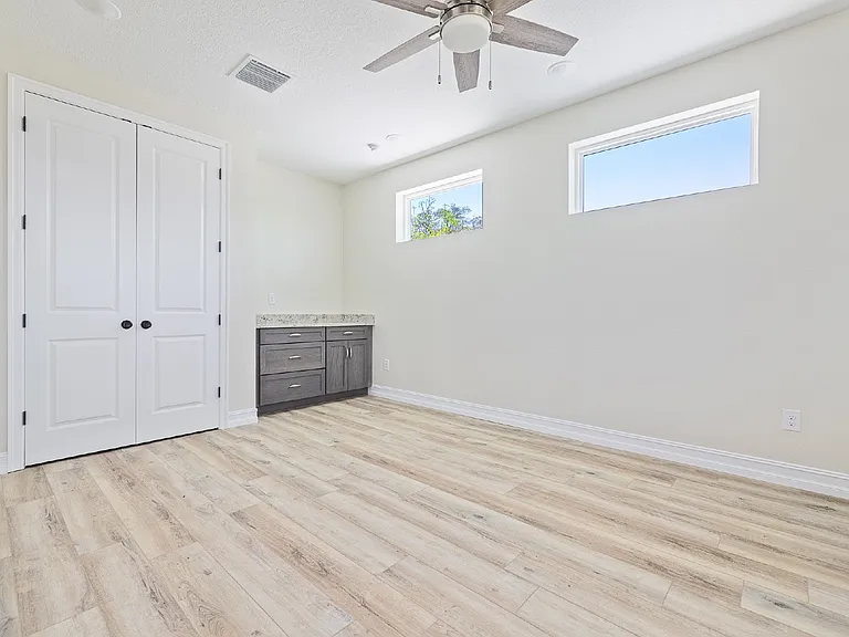 3208 N Rome Ave — Photo 31