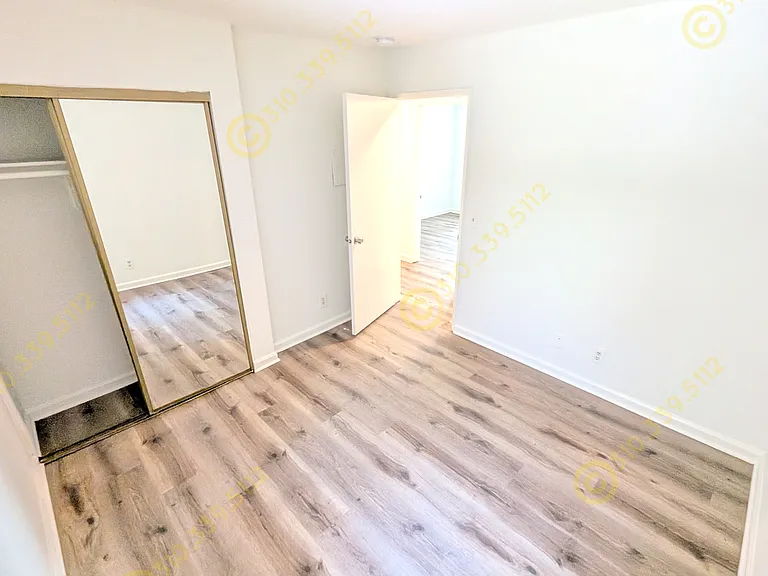 10742 Lawler St #3 — Photo 11