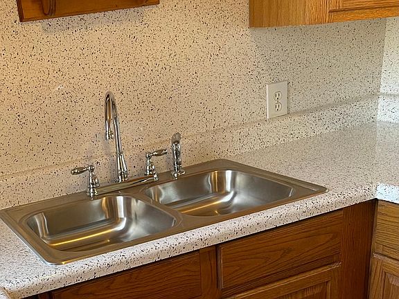 New sink and faucet