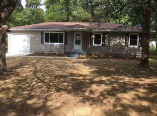 1350 Garrett Rd, Brandenburg, KY 40108