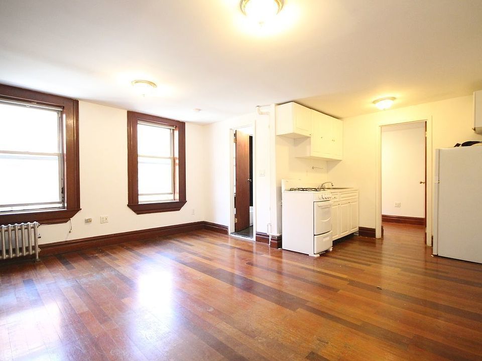 1st image of 36 Avenue A #3CC