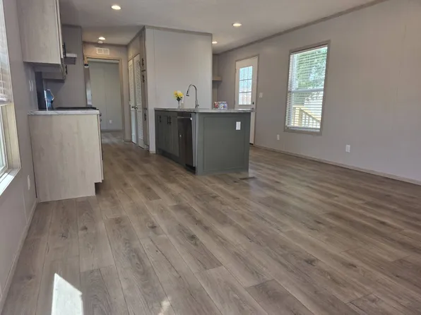1400 E Roosevelt Ave Trailer 90, Grants, NM 87020