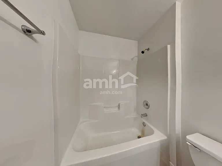 11405 Hawk Roost Ct — Photo 17
