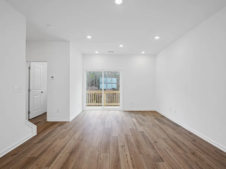 4178 Tillie Cir — Photo 12