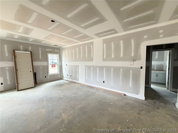 3rd image of 317 Brickendon Ln