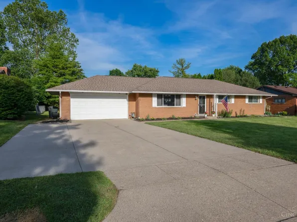 1621 Croydon Ln, Middletown, OH 45042