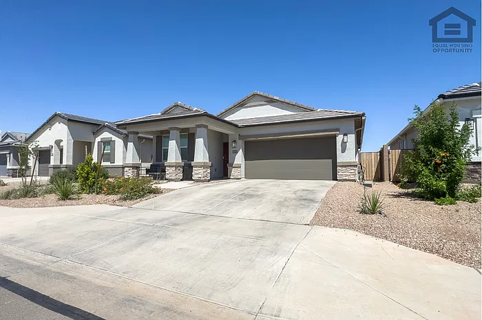 40110 W Shaver Dr — Photo 3