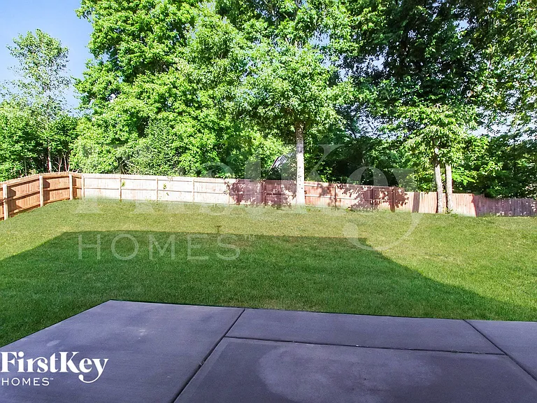 1523 Kellys Landing Dr — Photo 15