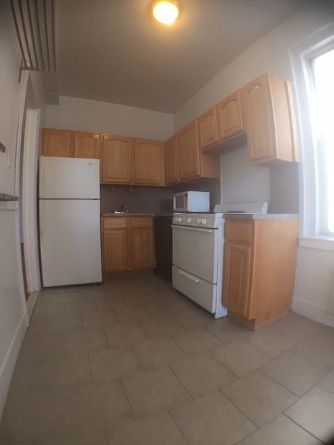 1st image of 36 Plaza St E APT 8A