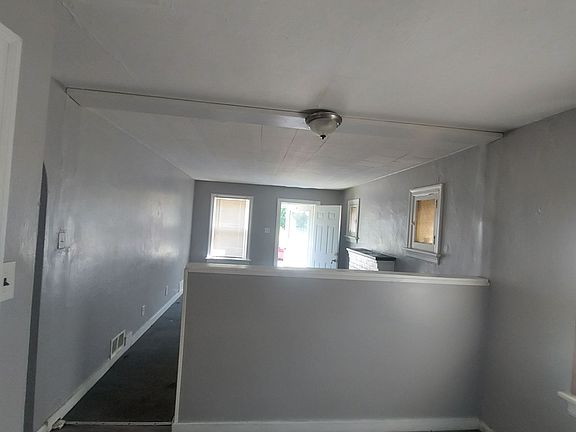 2nd image of 6042 Grimshaw Ave